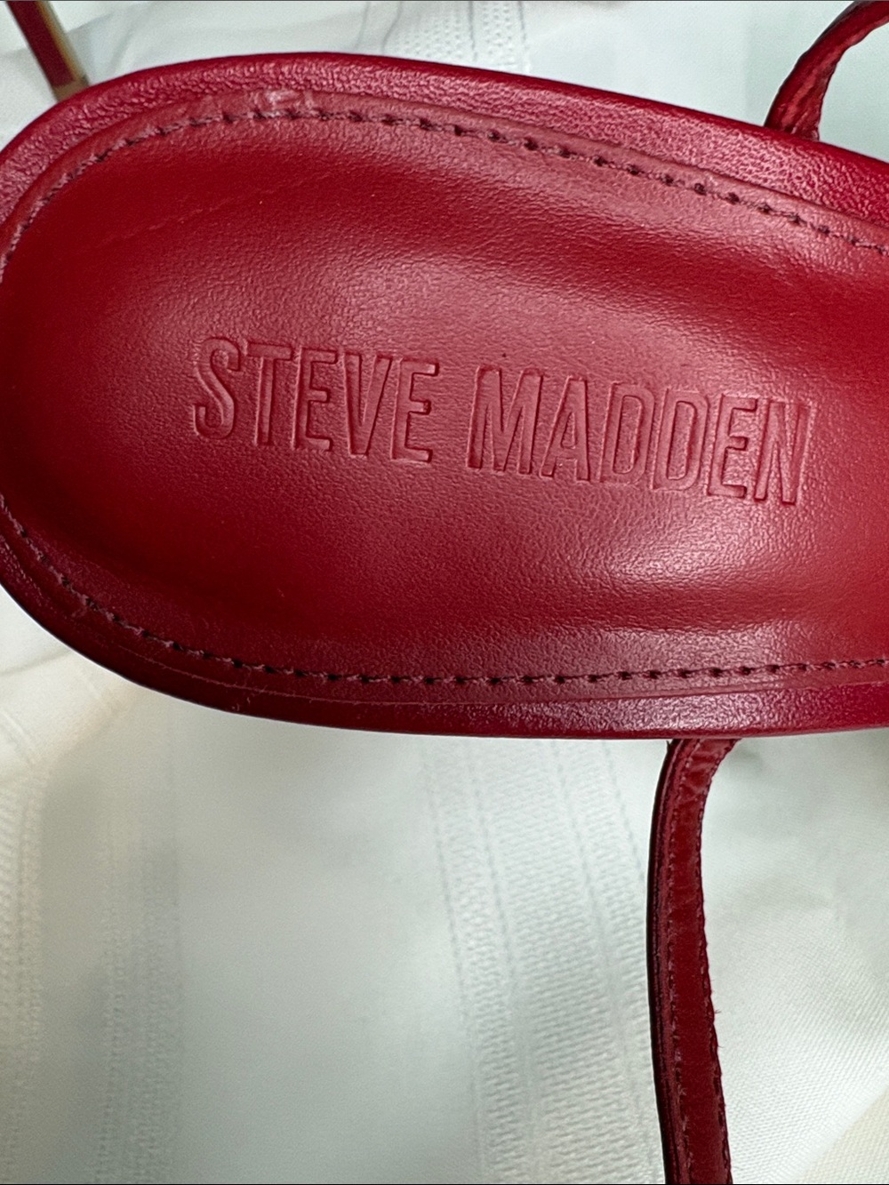 Steve Madden Jypsey Red Strappy Stiletto Sandals Sz 10M - Picture 10 of 11